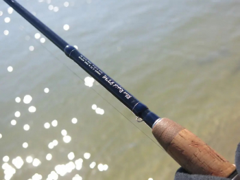 Спиннинг Blue Rapid (Синий-быстрый)