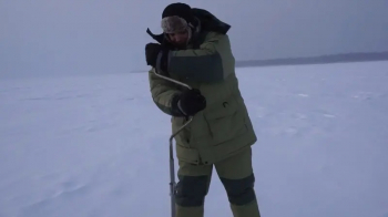 Теплые руки с Alaskan Two Fingers