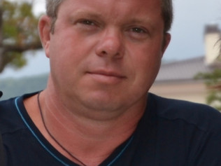 Долгунов Денис